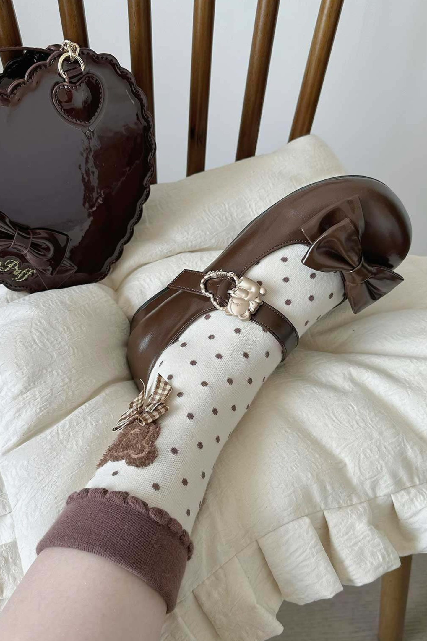 Glossy Sheep Bowknot Shoes