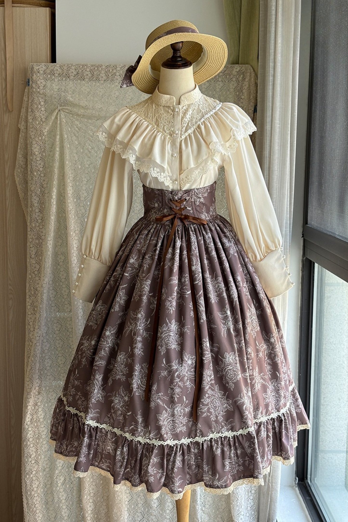 Sketch Wild Rose Elegant Herringbone Lolita Skirt