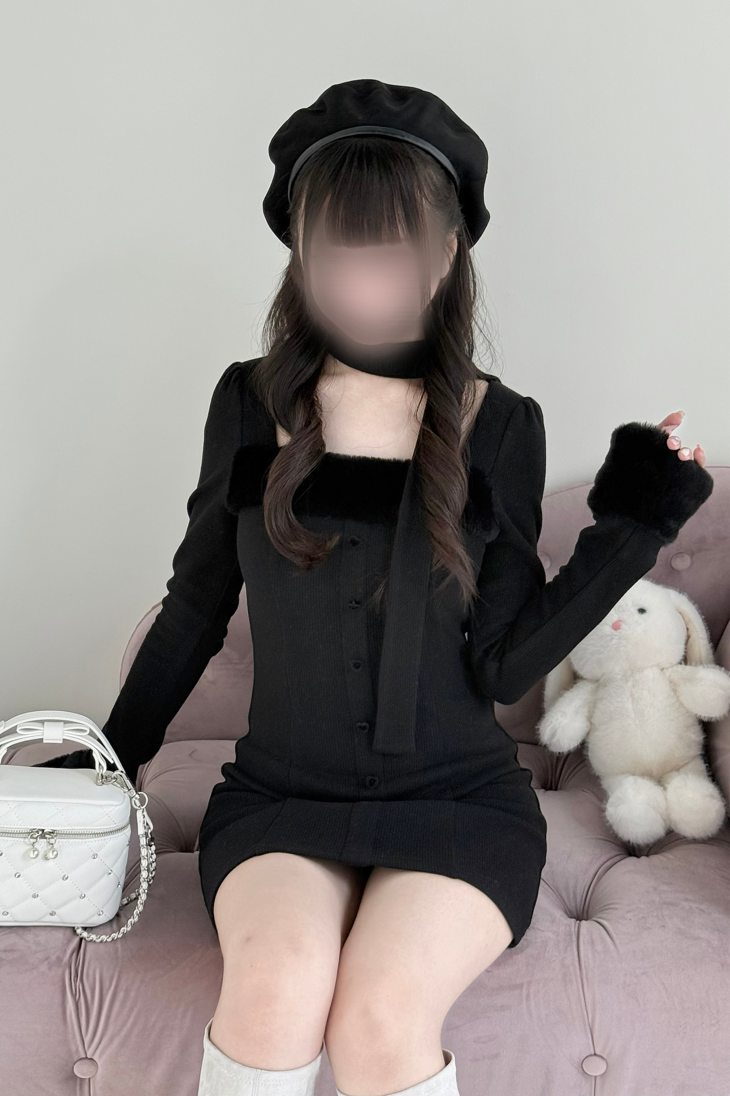 Point Boa Design Tight Dress