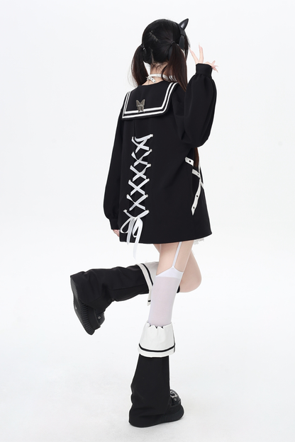 ダークレースアップセーラーシャツ