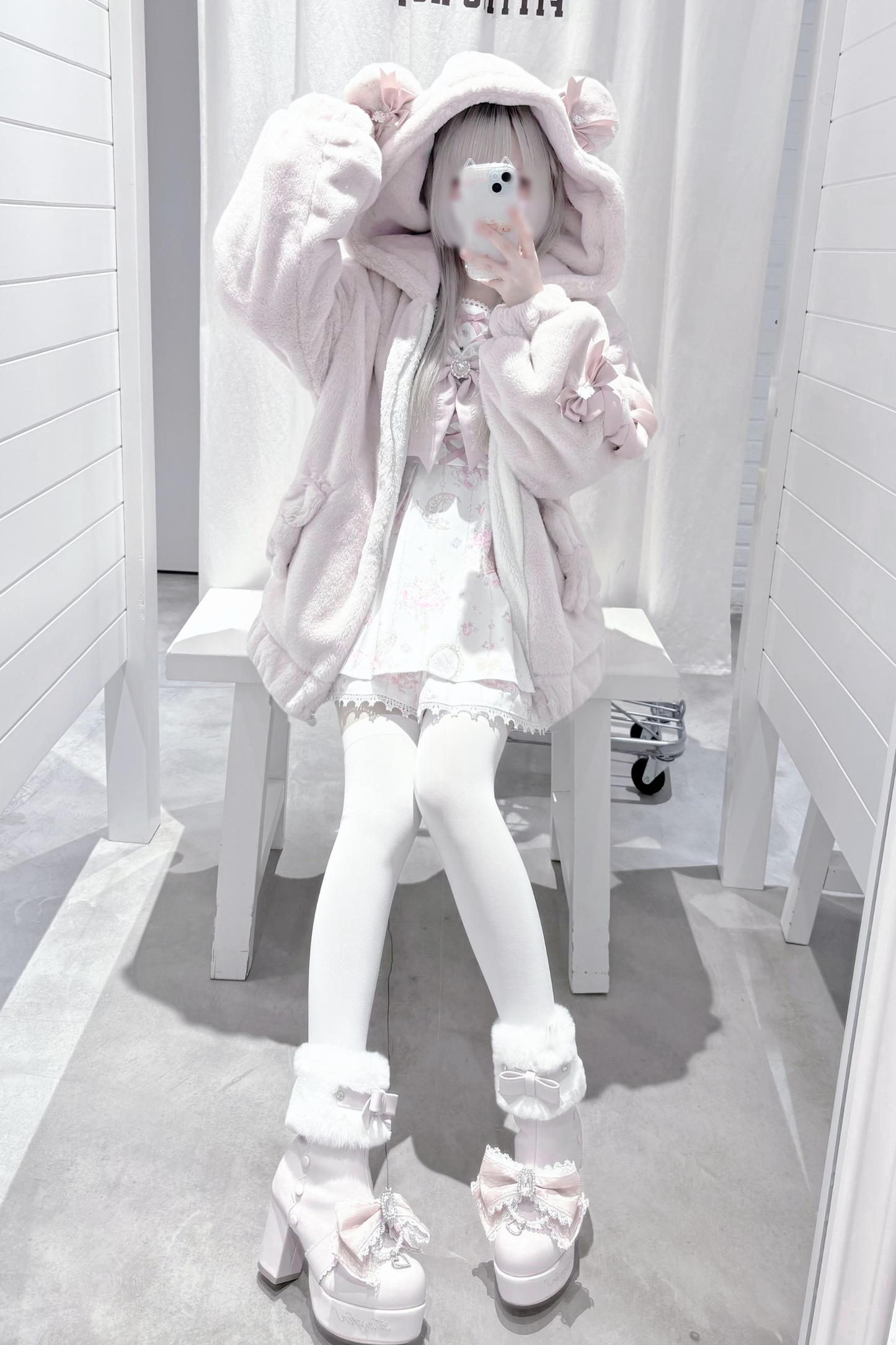 べアイヤーレースアップファーコート