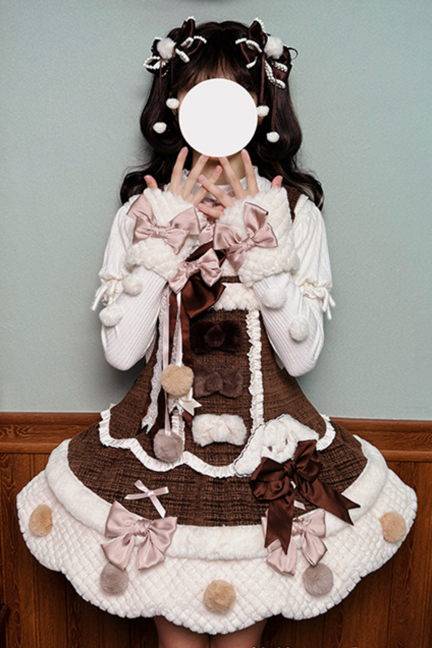 [Deadline for reservations: December 8] Floss Sugar Rabbit Fur Ball Ribbon Suspender Dress