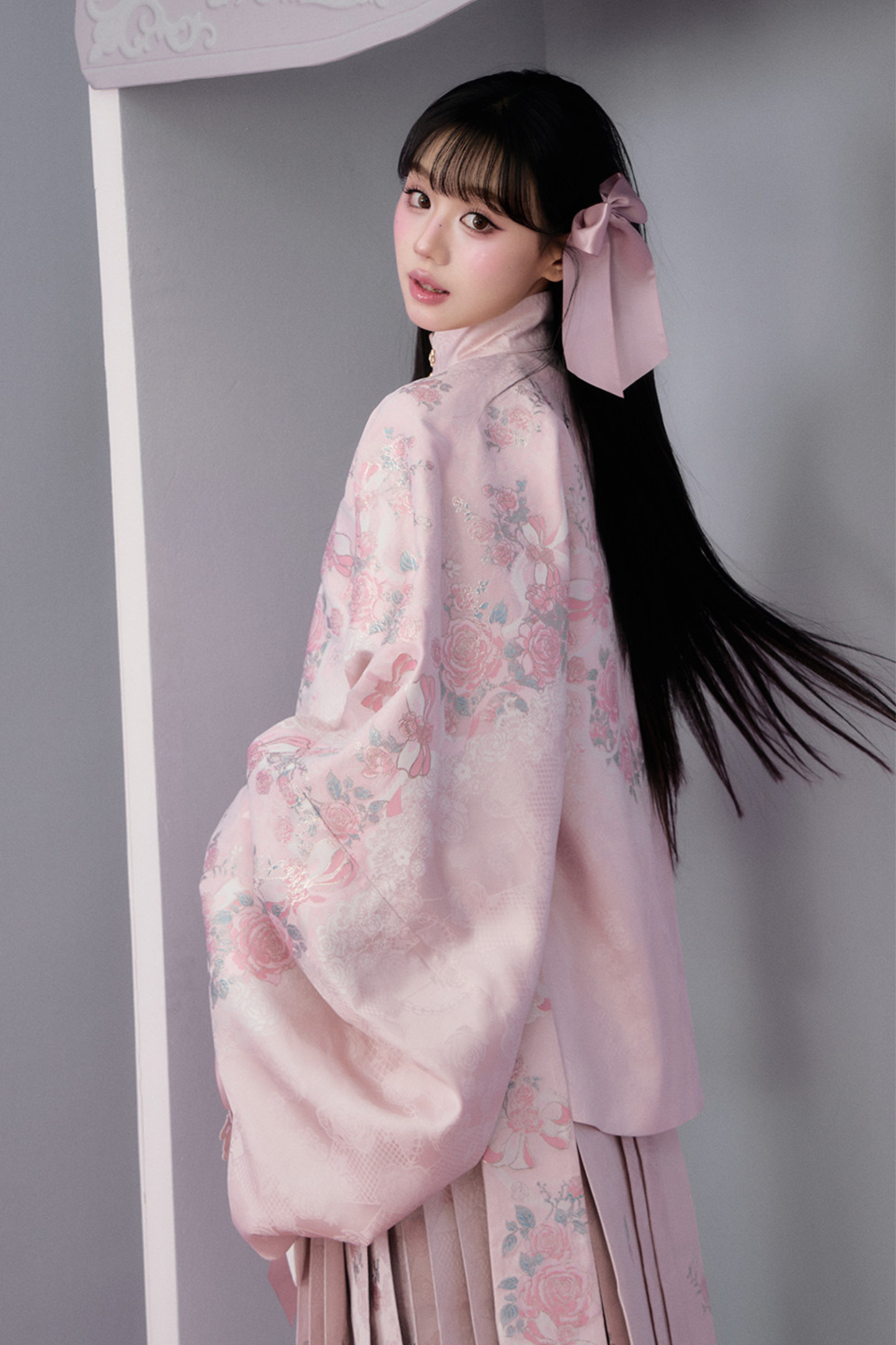 Rose Island China Jacke + Rock + Accessoires