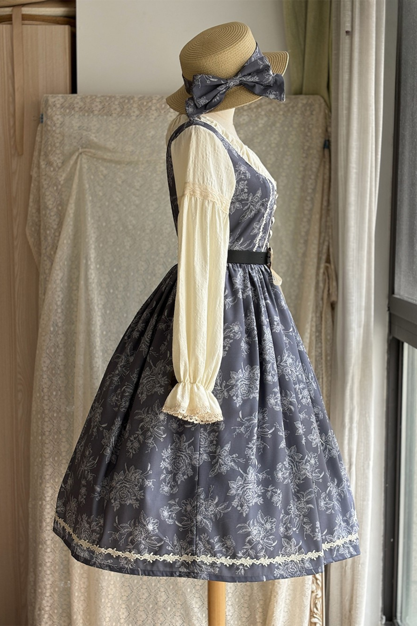 スケッチワイルドローズエレガントロリータドレス