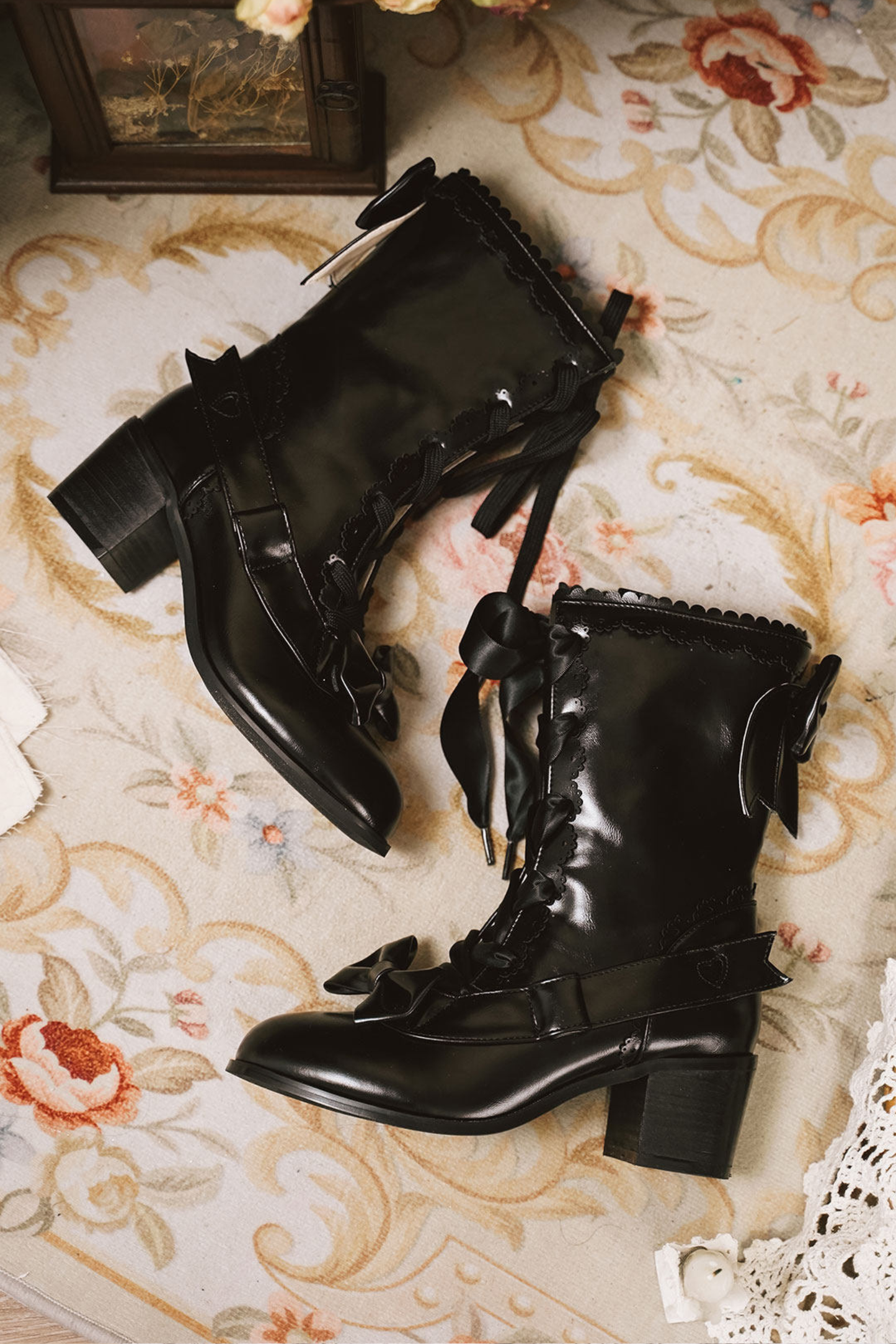 Sheep puff retro boots