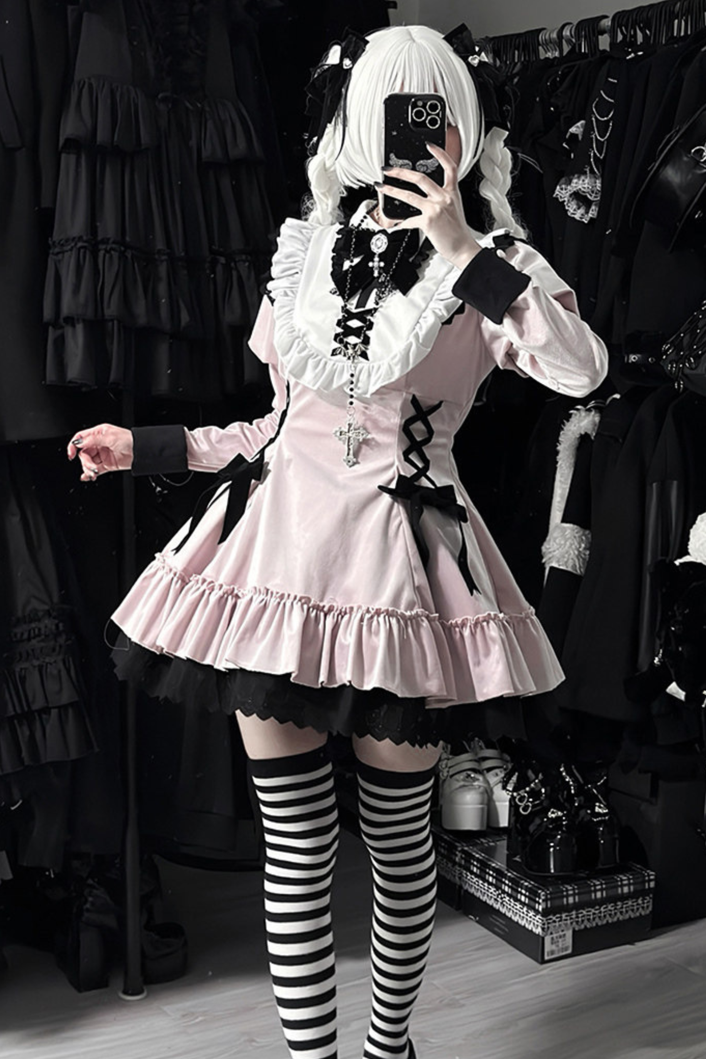 Lace-up ribbon Lolita dress + brooch + hair clip