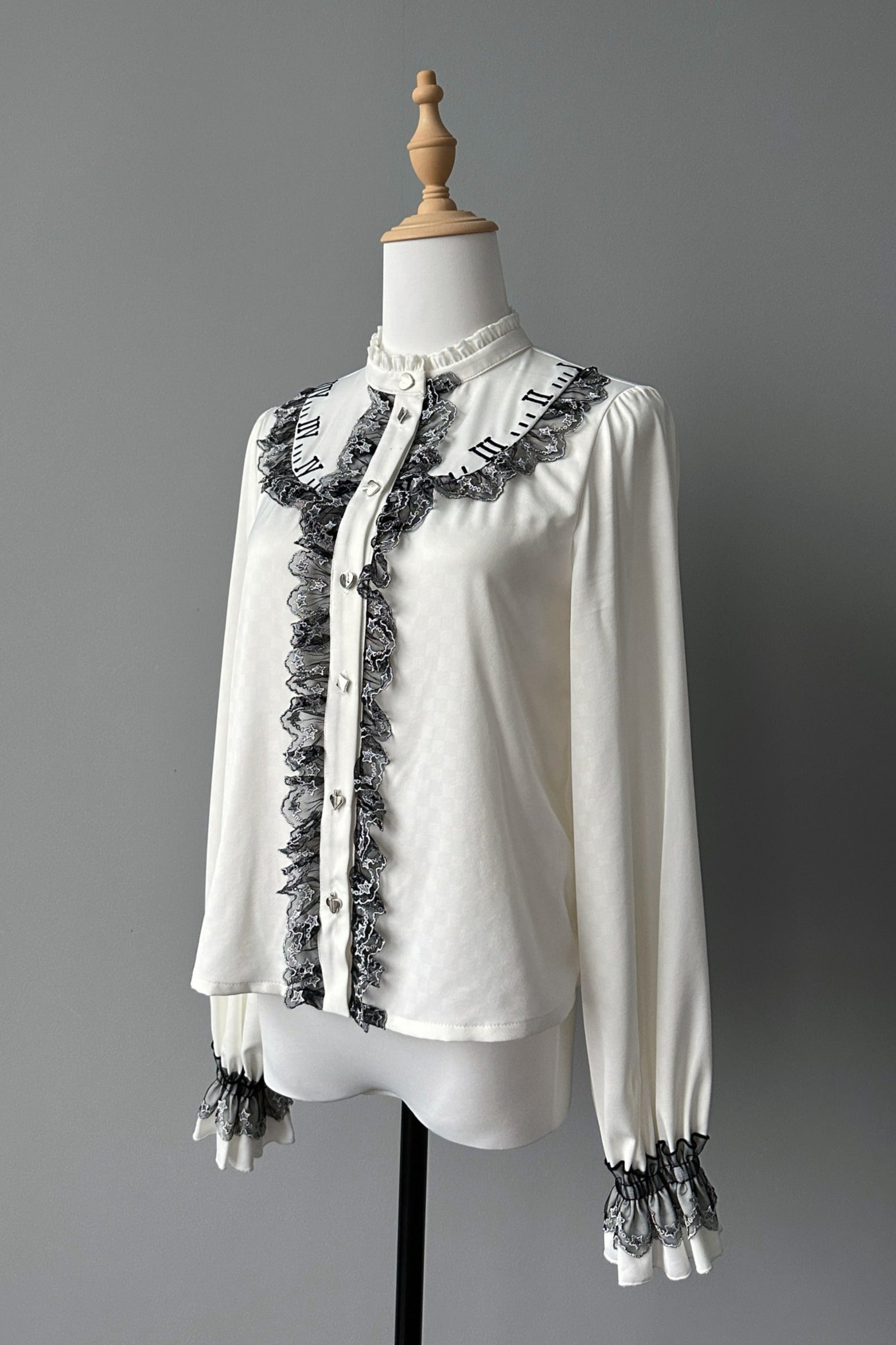 [deposit] Alice Clock Embroidery Shirt Lolita Long Sleeve Satin Pro Shirt - [Please note size]