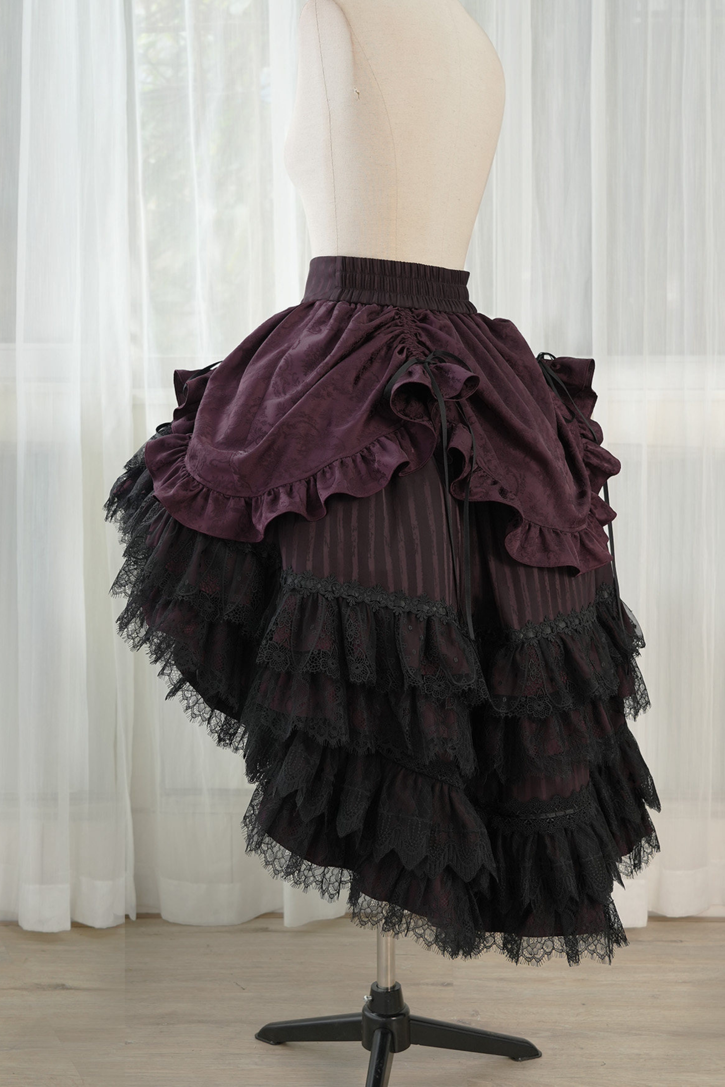 [3월 16일 예약마감] 빅토리아 릴리스 고딕 로리타 셔츠 + 조끼 + 스커트