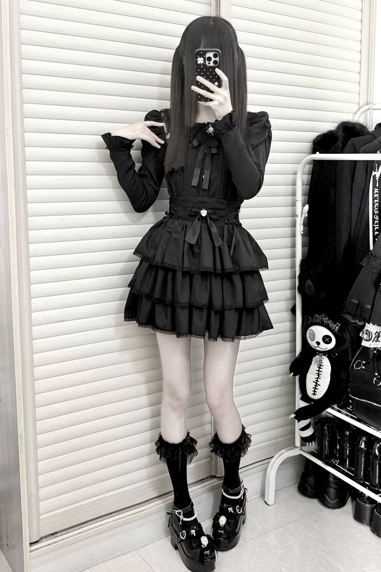 ダークレーストップス+スカート