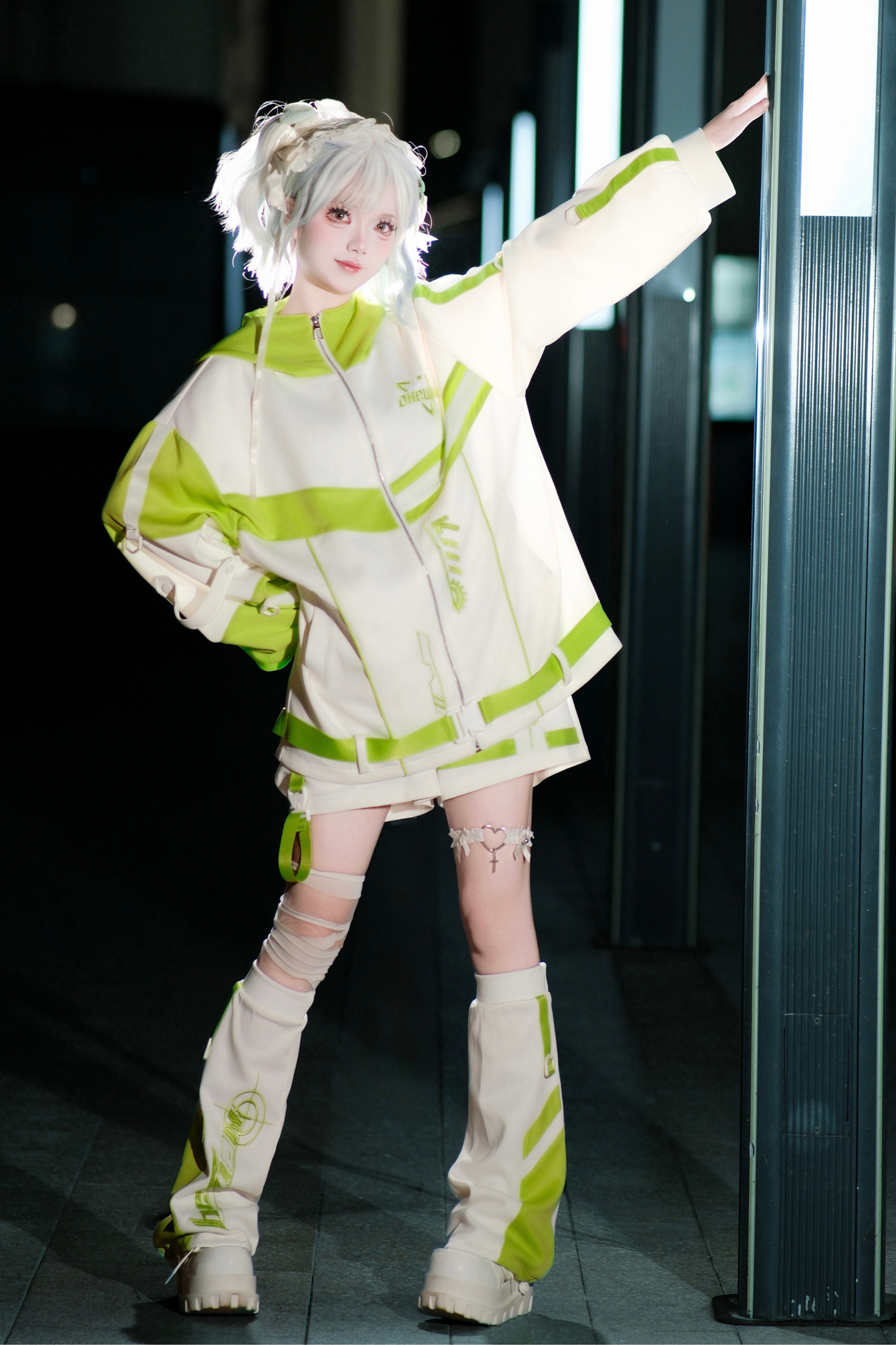 サイバーサブカルジャージジャケット+ショートパンツ+レッグカバー