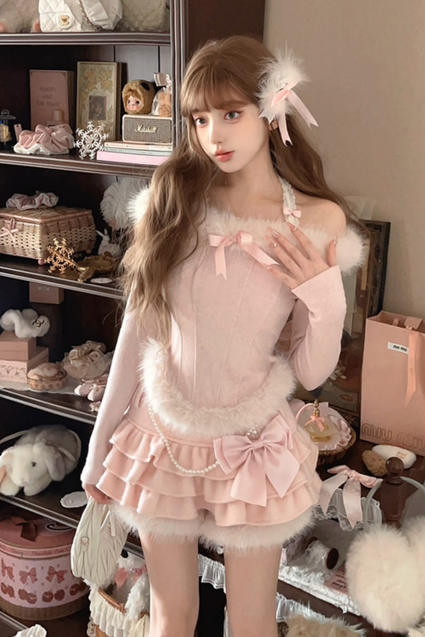 [Reservations] Sweet Fur Off-Shoulder Ribbon Top