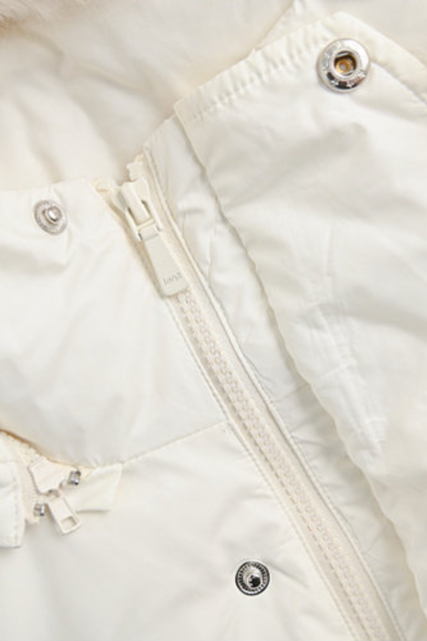 スウィートキャットフードダウンジャケット