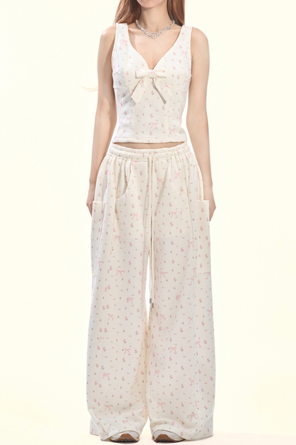 リトルキュートフラワーフードパーカー+リボンキャミソール+ワイドパンツ