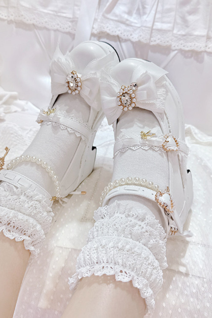 Chaussures à lacets au style doux et féminin
