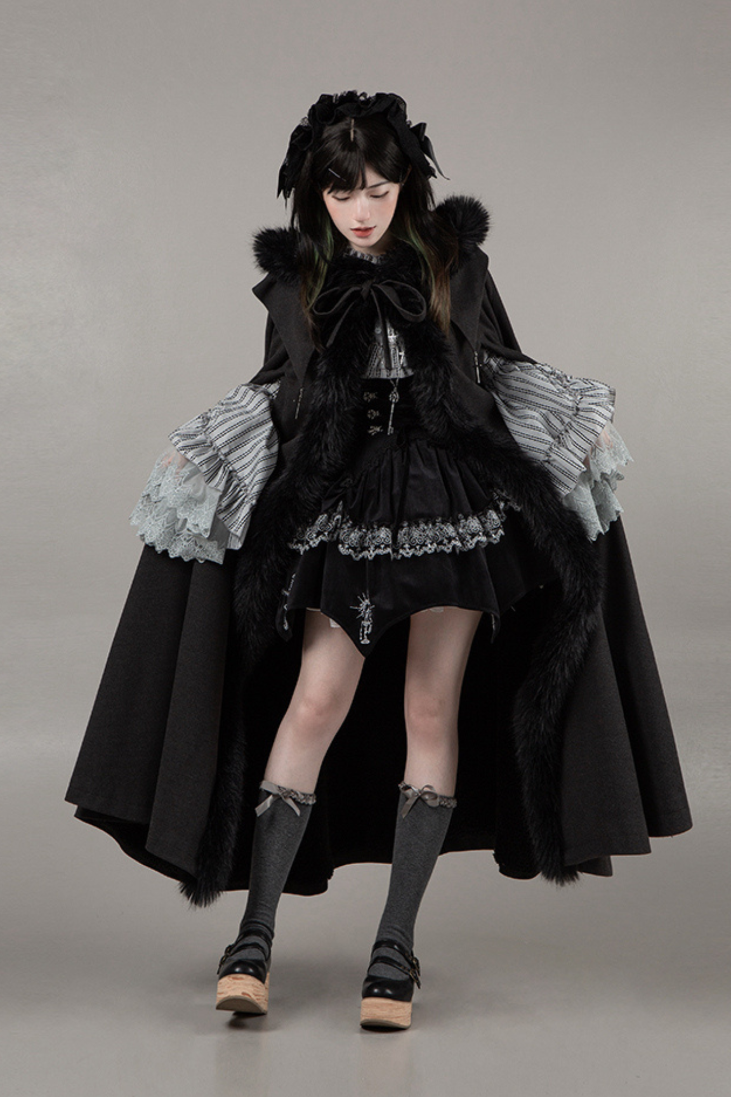 ダークゴシックフリースフードマント