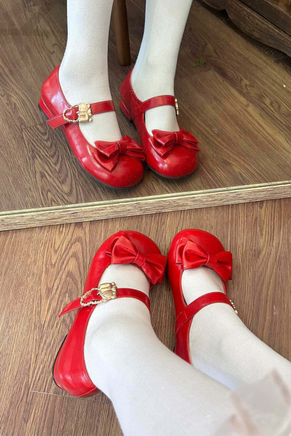 Glossy Sheep Bowknot Shoes