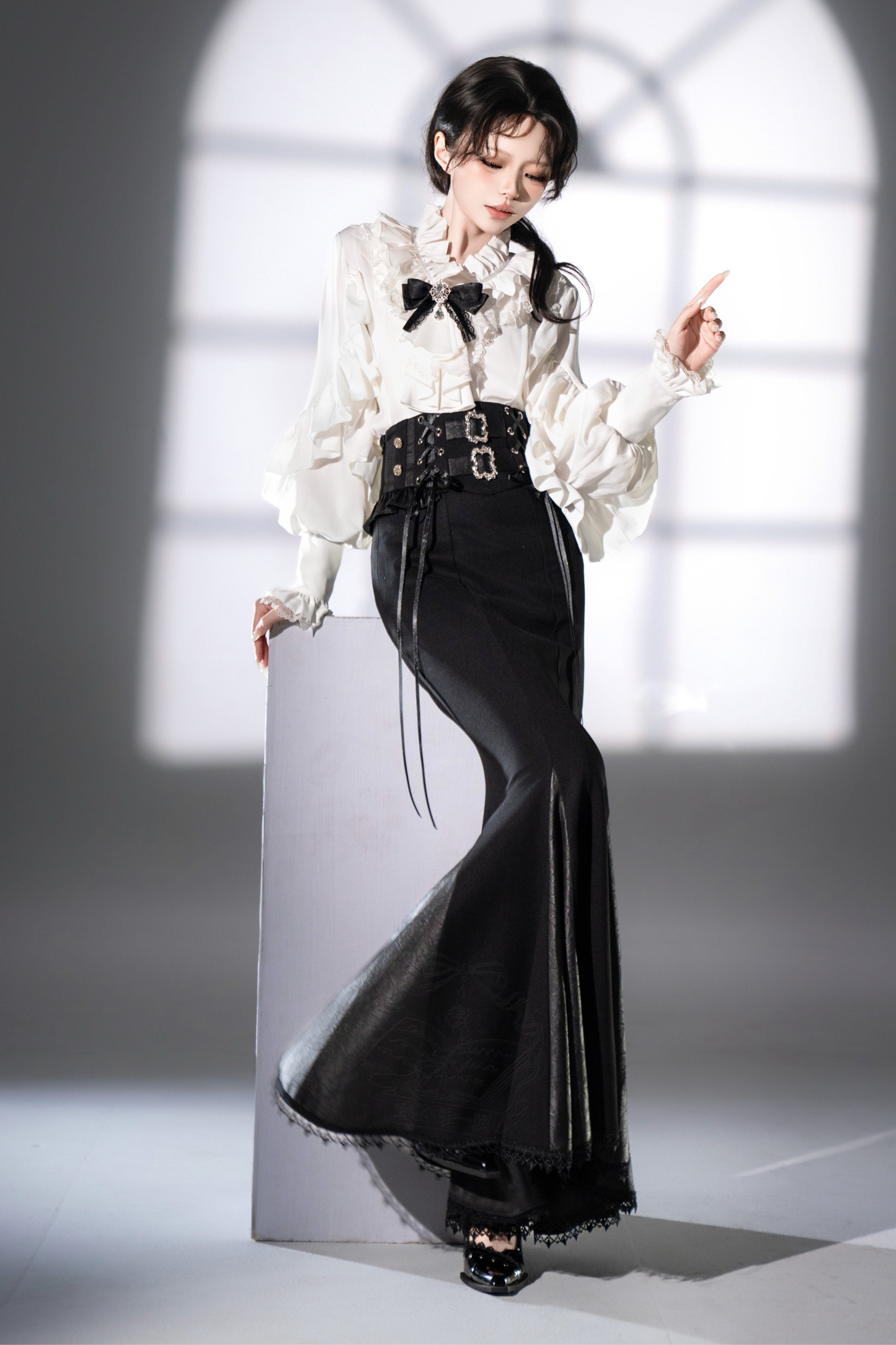 [2월 16일 예약마감] 클래식 로리타 셔츠 + 언밸런스 스커트 + 피쉬테일 스커트 + 반바지