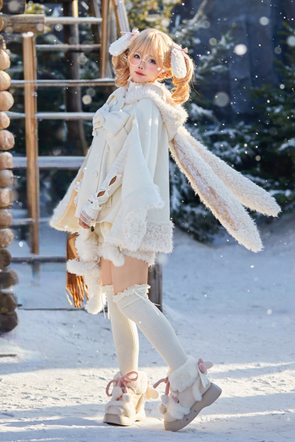 アニマルツイードコート＋ボアショートパンツ