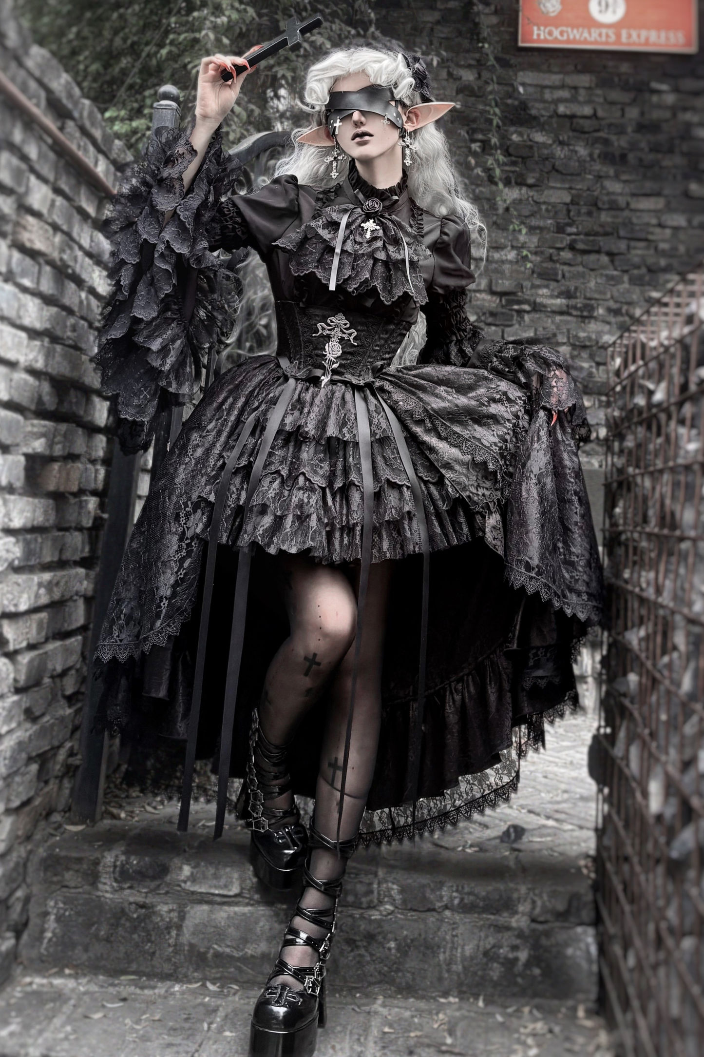 【Vorbestellung bis 18. März】 Dark Kawaii Gothic Lolita Rock + Shirt + Haarband + Hut + Ärmel