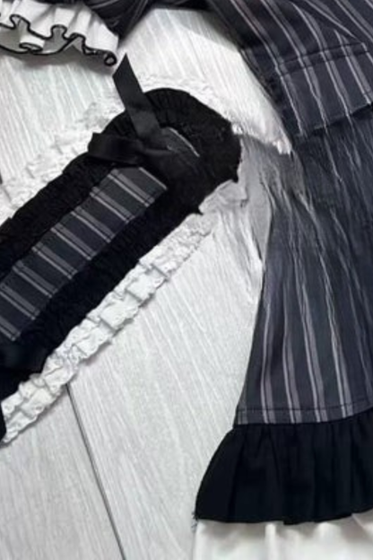 Gothic-Lolita-Streifenkleid + Stirnband + Haarklammer