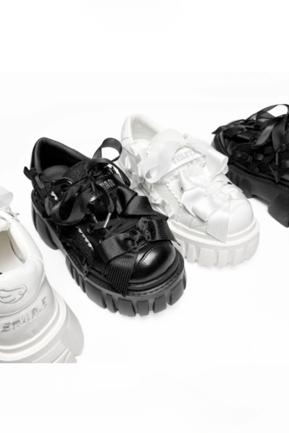 【12月8日予約締切】ブラックホワイトリボンエンジェルプラットフォームパンクサブカルスニーカー