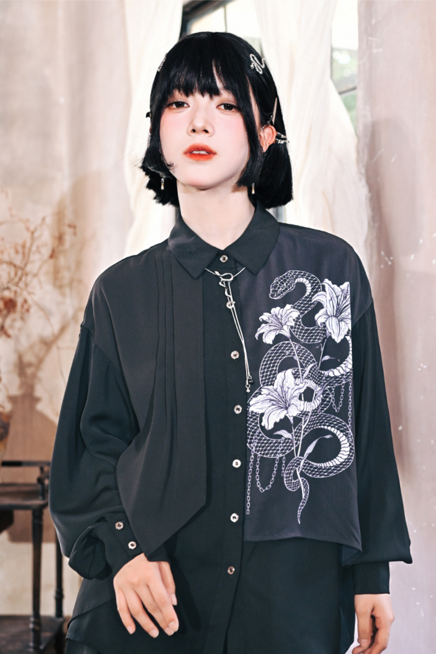 Double Layer Snake China Shirt