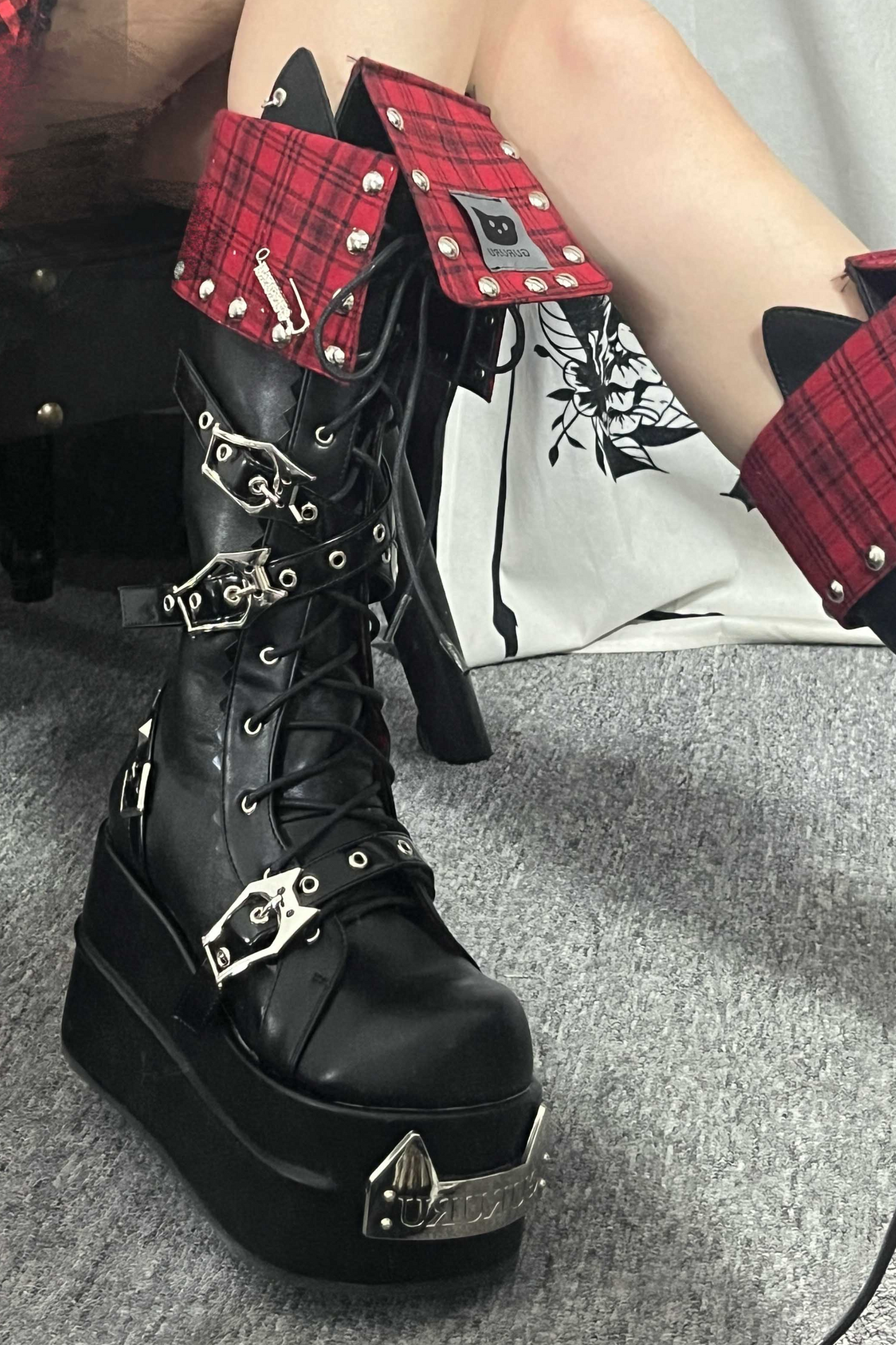 Punk rock check subcurmy dayum boots