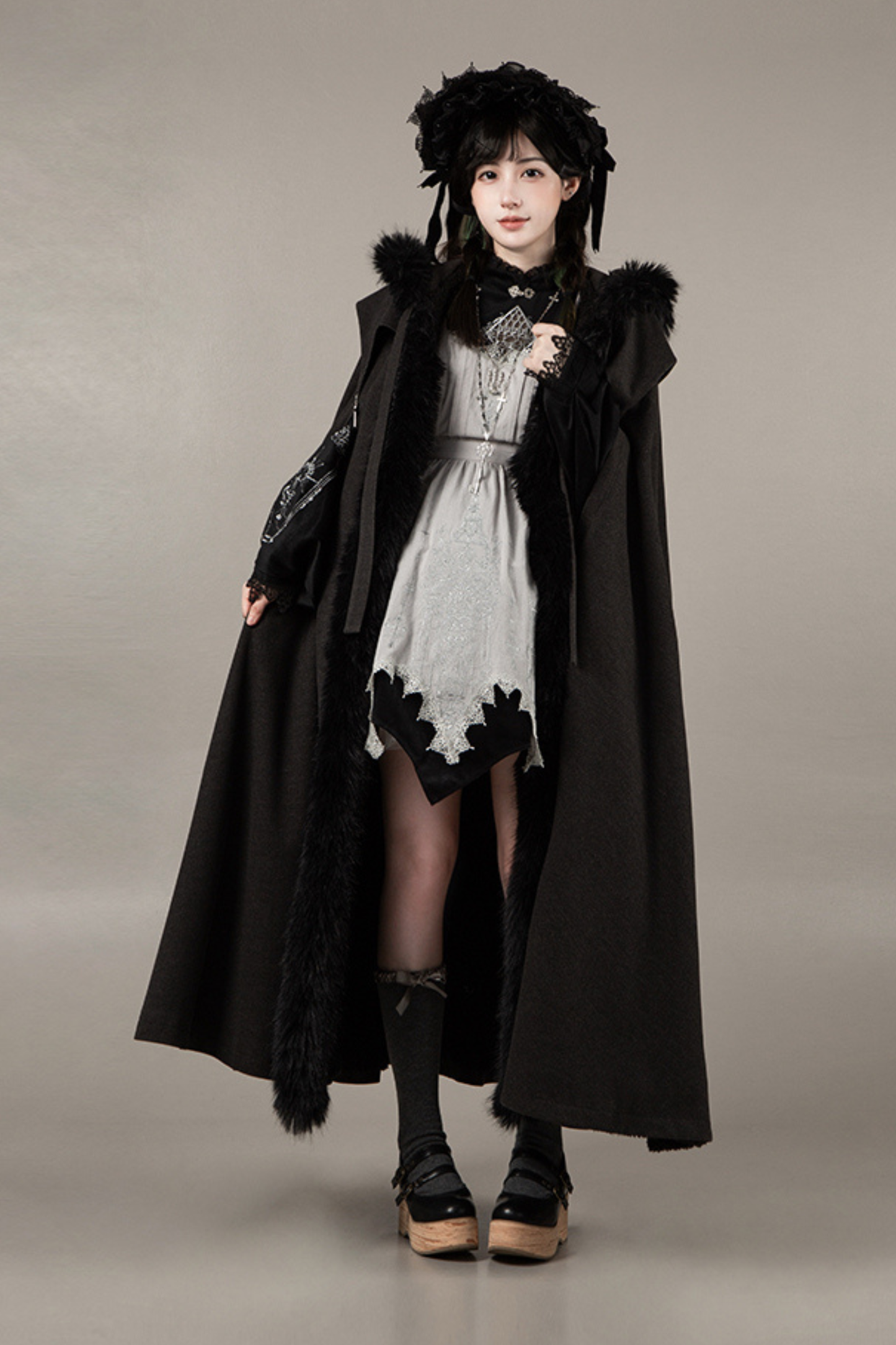 ダークゴシックフリースフードマント