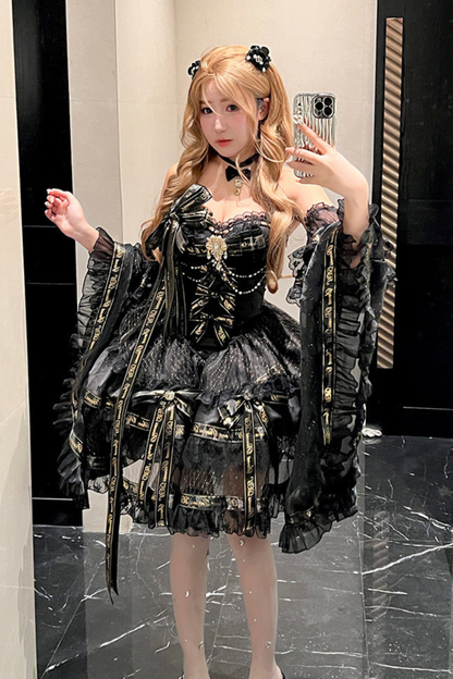 ゴールデンゴシックドレス+チョーカー+スリーブ+バッジ