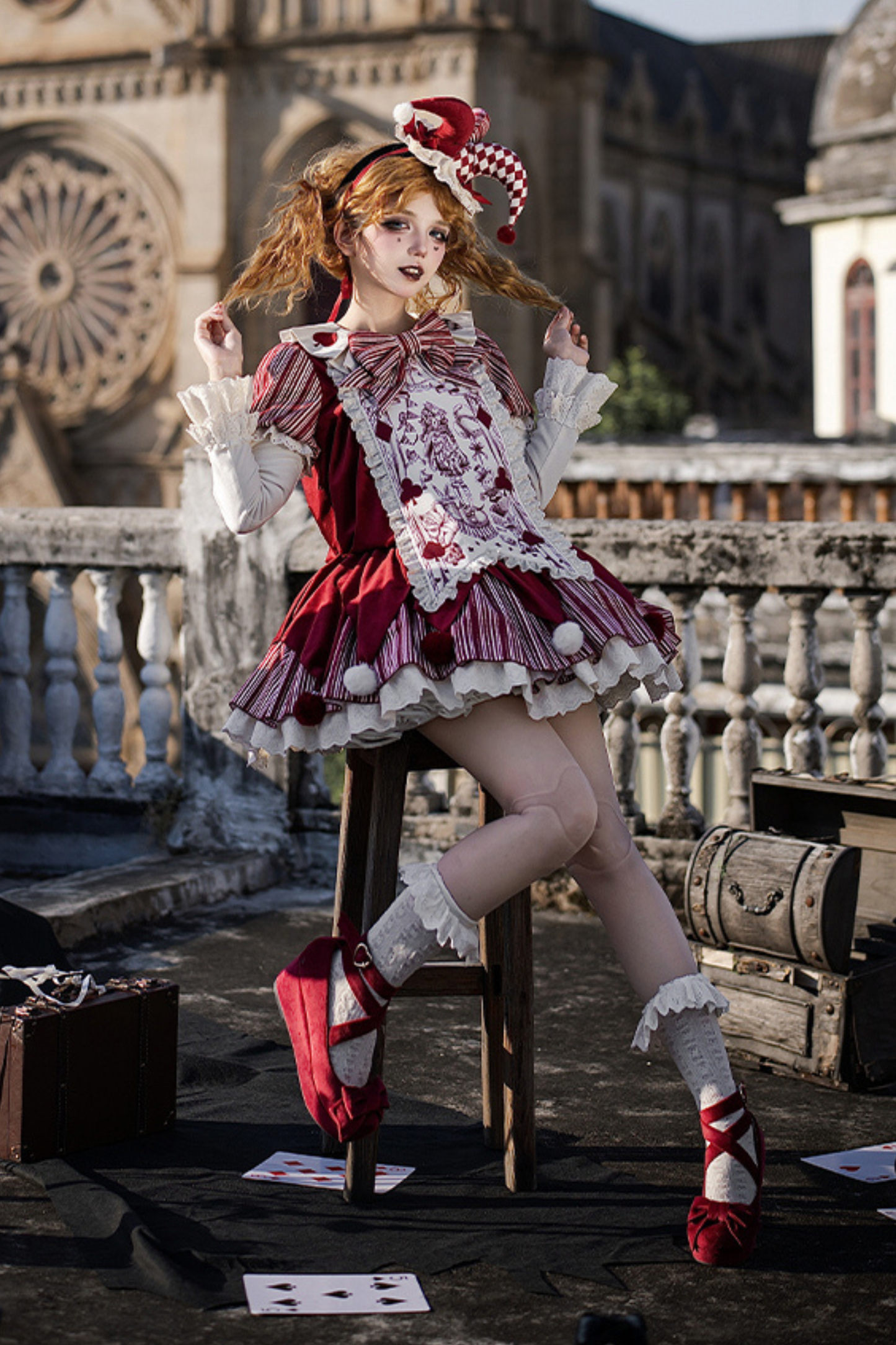 ドールサーカスピエロロリータドレス+カチューシャ+ベルト+リボン+カチューシャ+バッフル