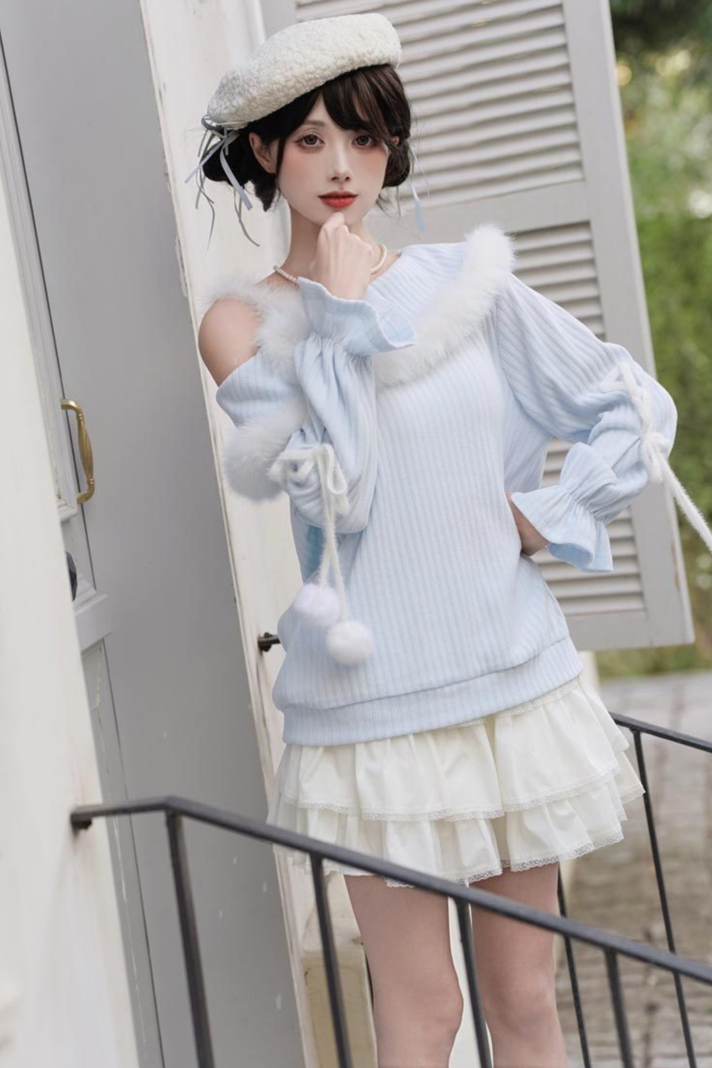 スイートブルーオフショルダーニットトップス