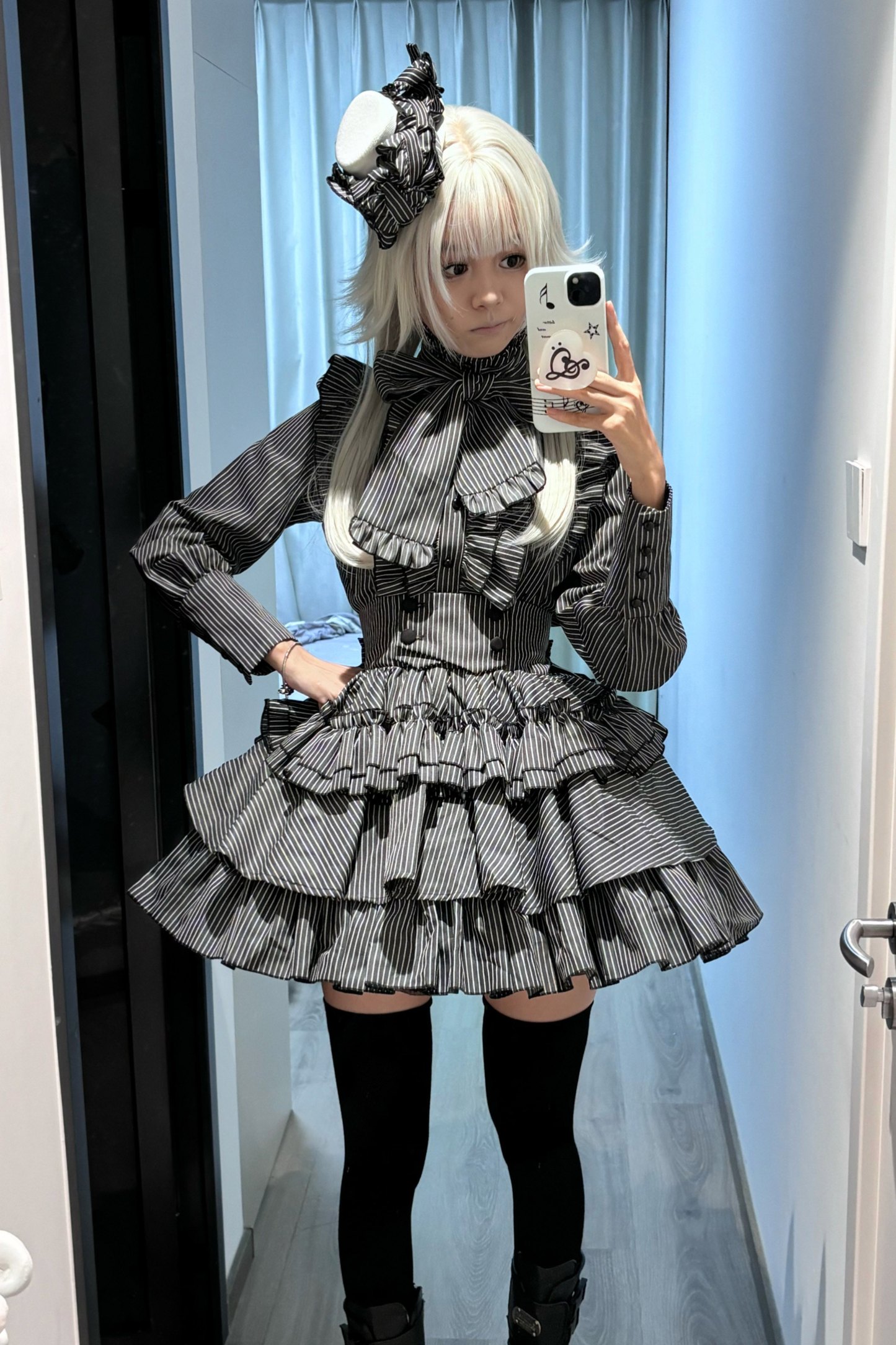 ストライプゴシックロリータシャツ+ケーキスカート