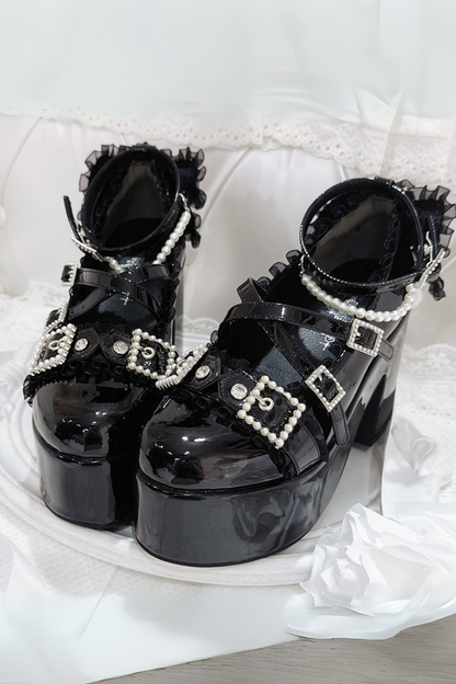 クロスベルトデザインシャイニーシューズ