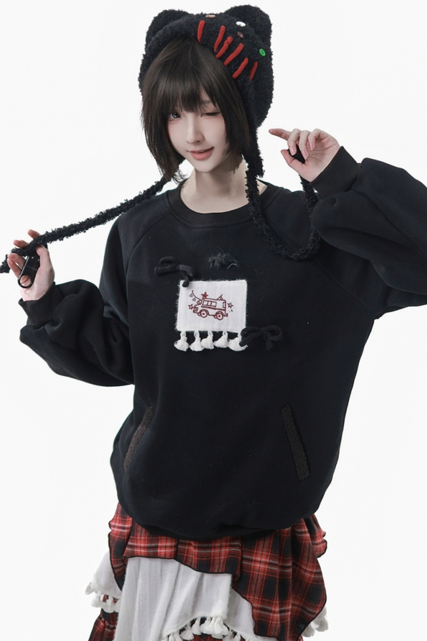 ルーズフリーススウェット+チェックスカート