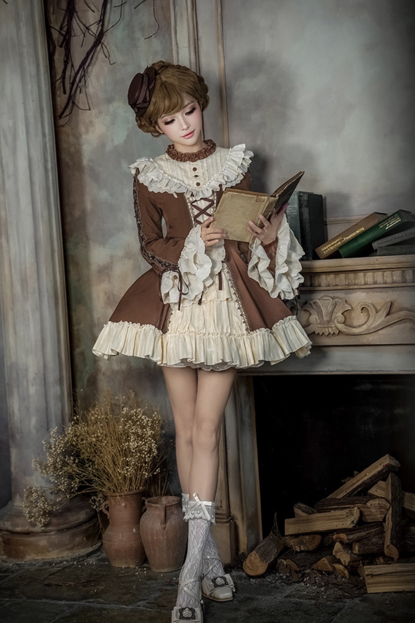 レーススタンドカラーフレアスリーブツインドールロリータドレス+カラー+ハット