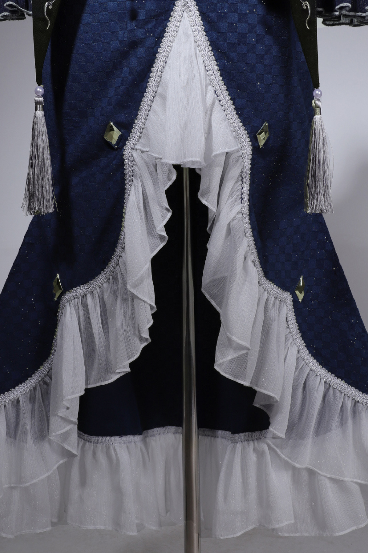 Courtly Dark New China Mermaid Setup