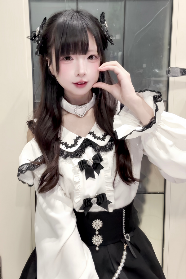 Mine mass-produced love top + pearl skirt