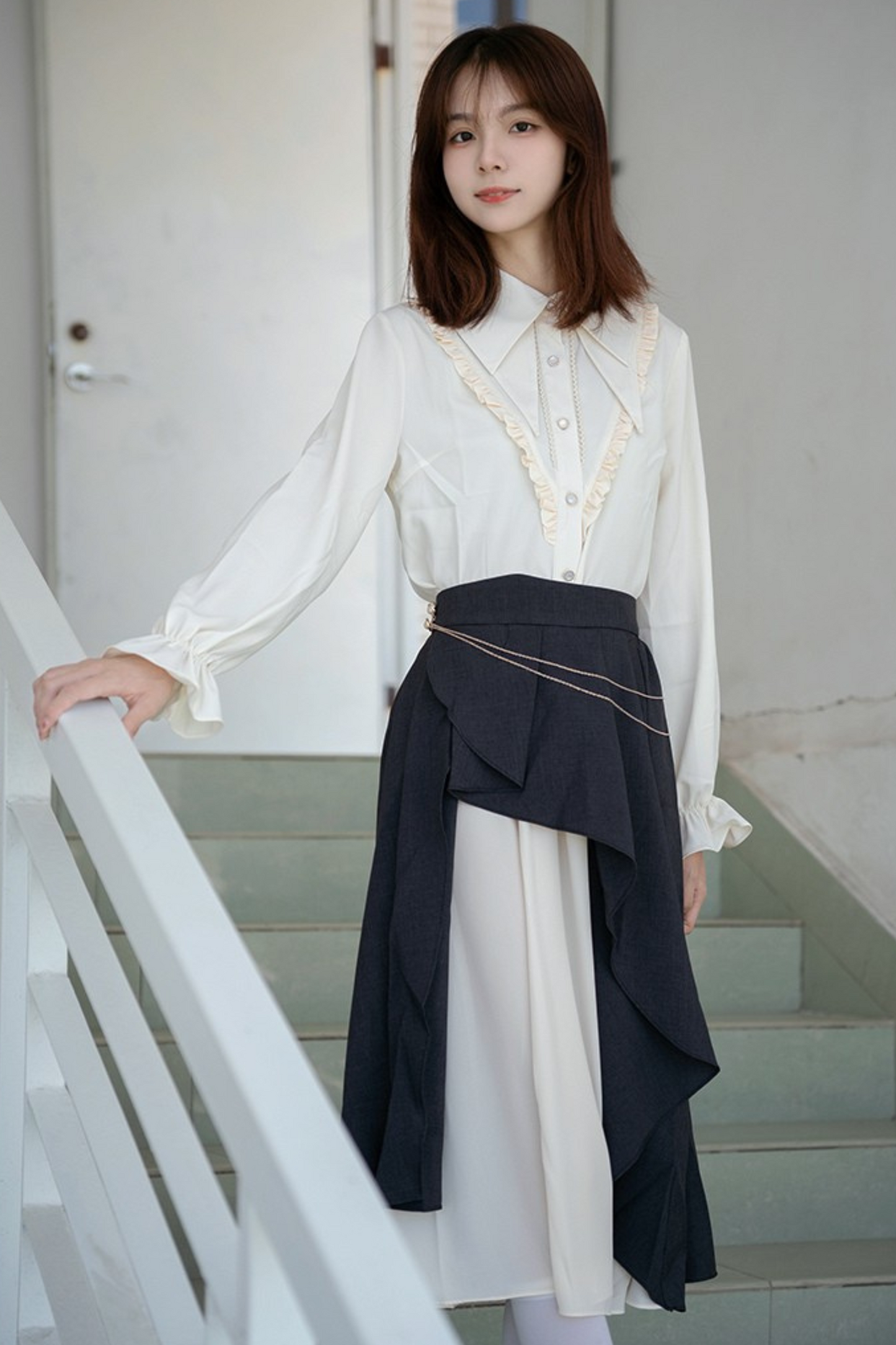 エレガントシャツ+イレギュラースカート