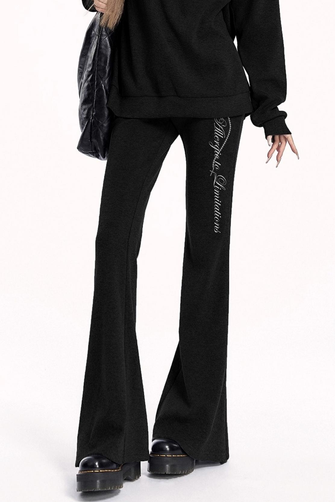 Brushed V-Neck Sweatshirt Setup