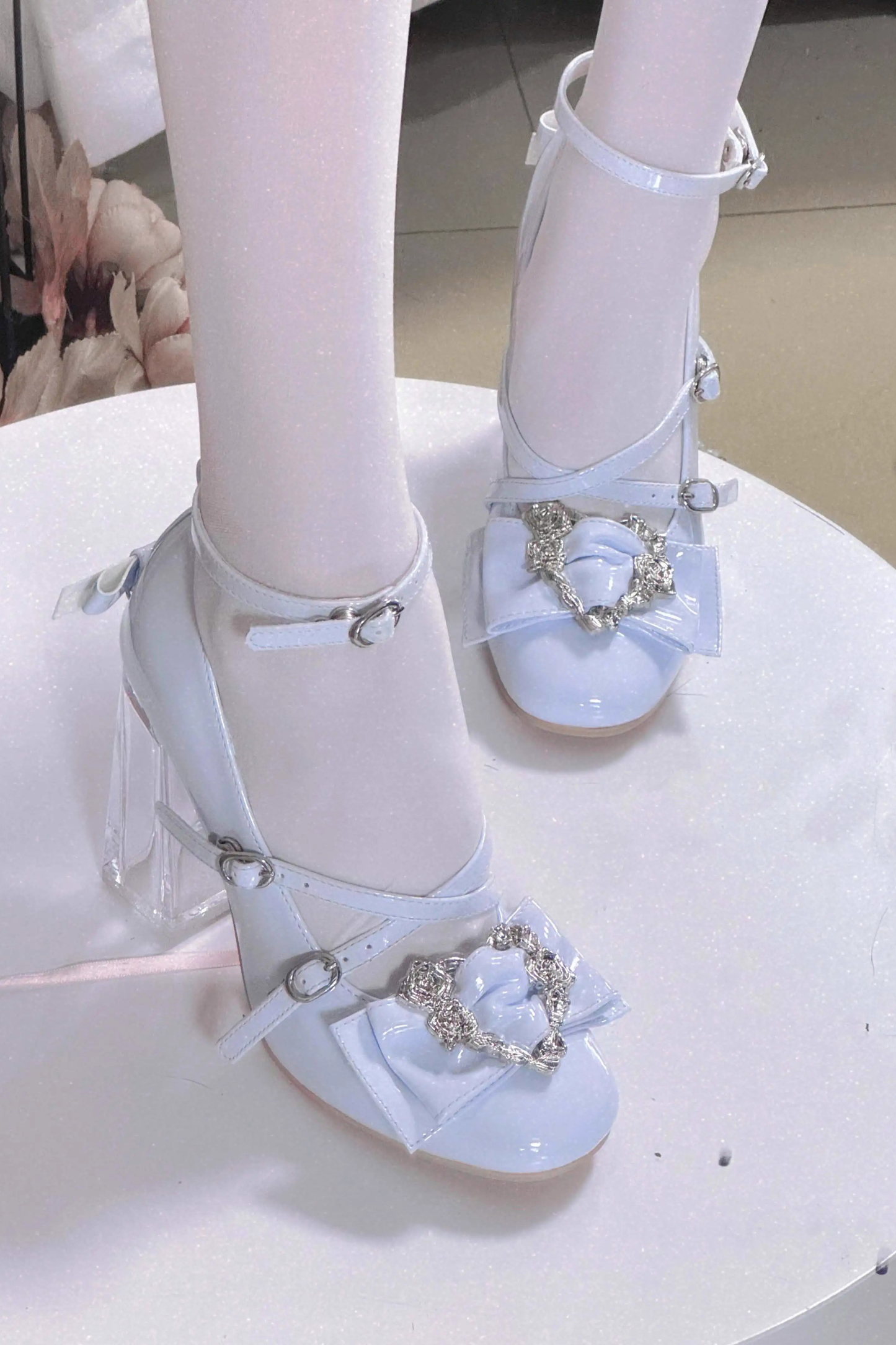 ラブバックルクリスタルヒールシューズ