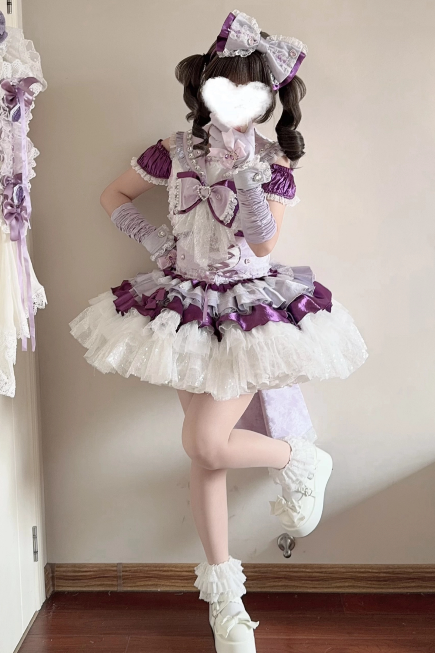 [Vorbestellung bis 23. März] Idol-Star-Lolita-Oberteil + Rock + Accessoires