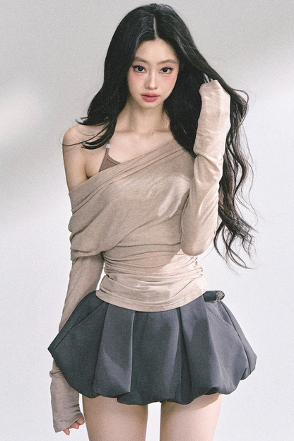 スリミングオフショルダートップス