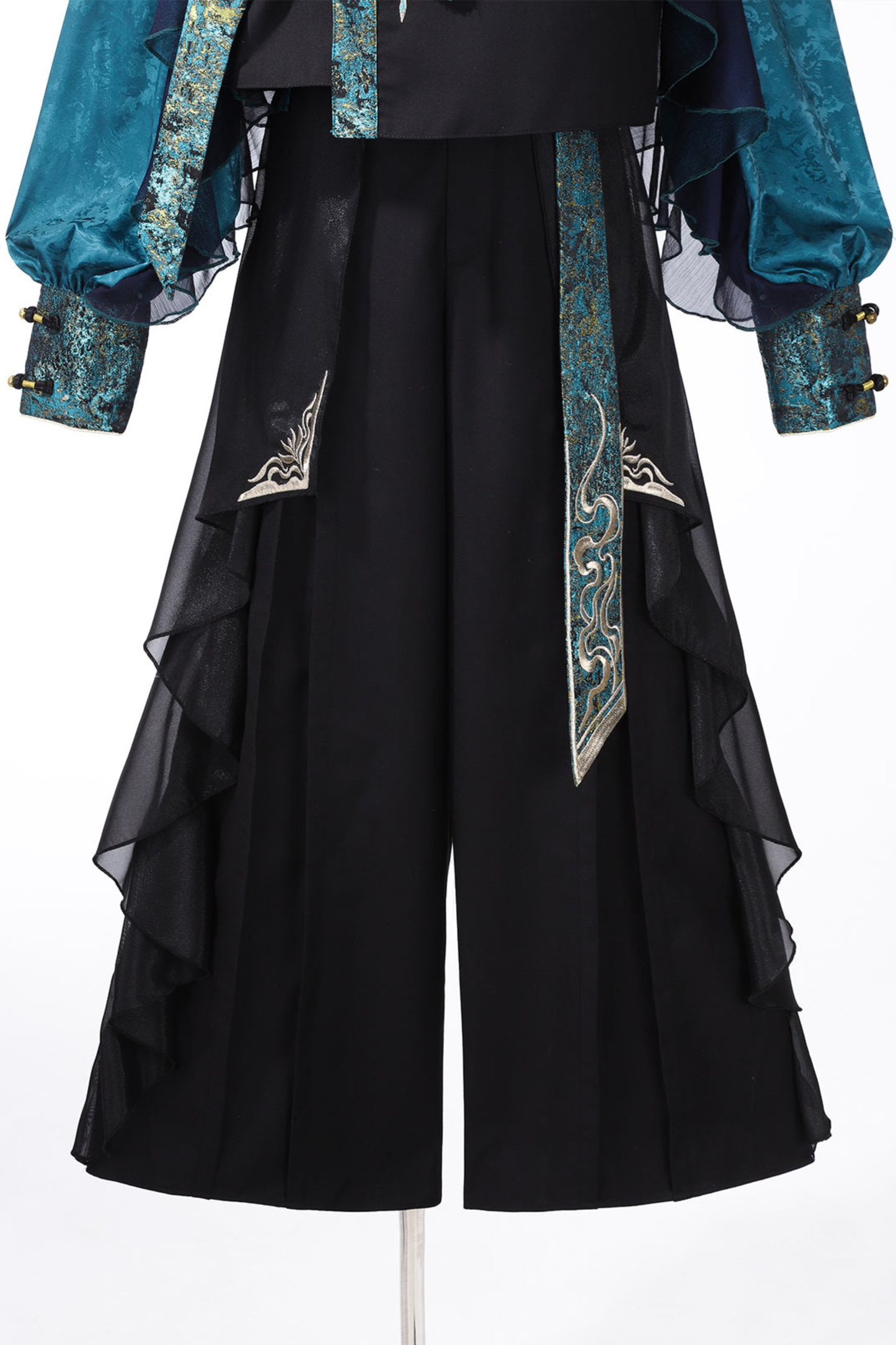 Ruan china top + vest + wide-leg pants + necklace