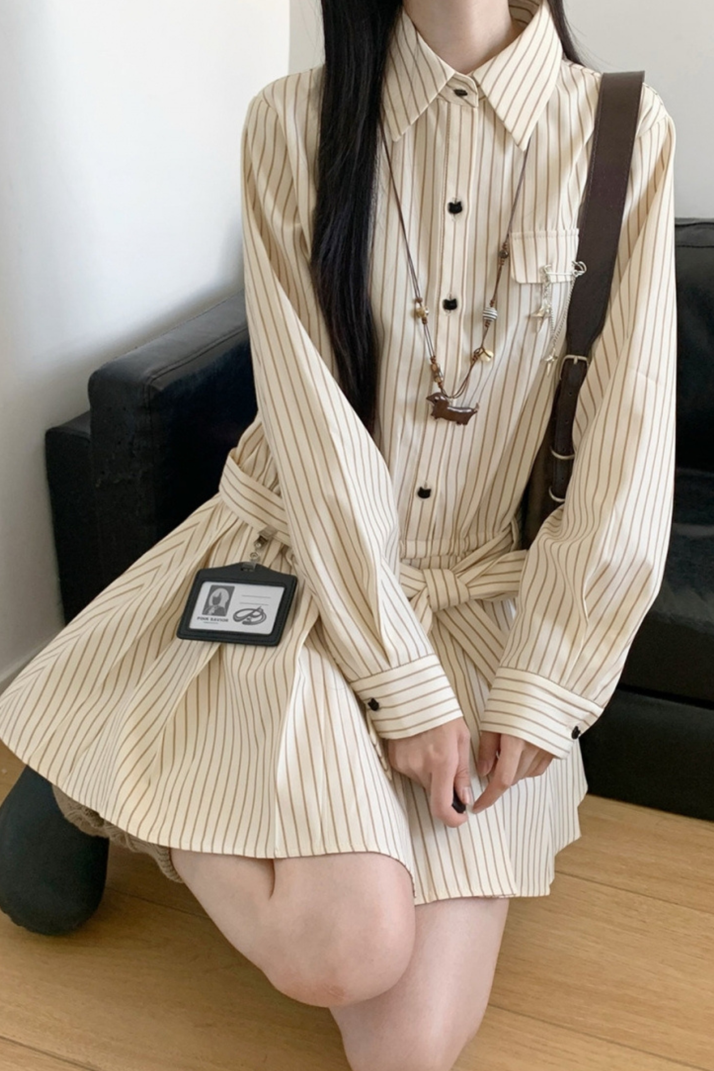 メープルトレンチコート+フードトップス+チェックスカート+シャツドレス