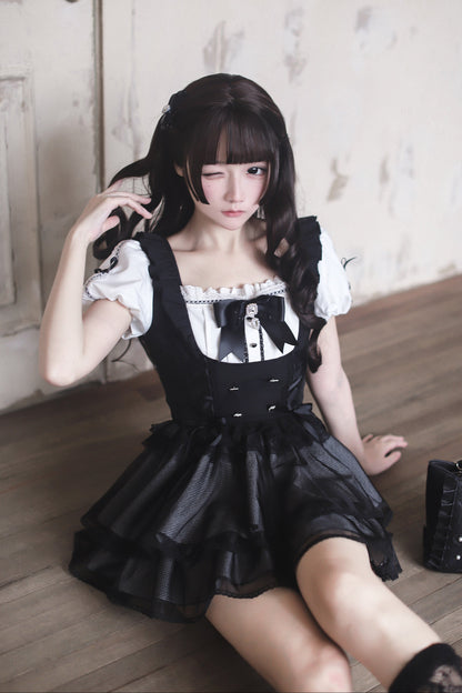 Ecomi Satin-Lagenkleid