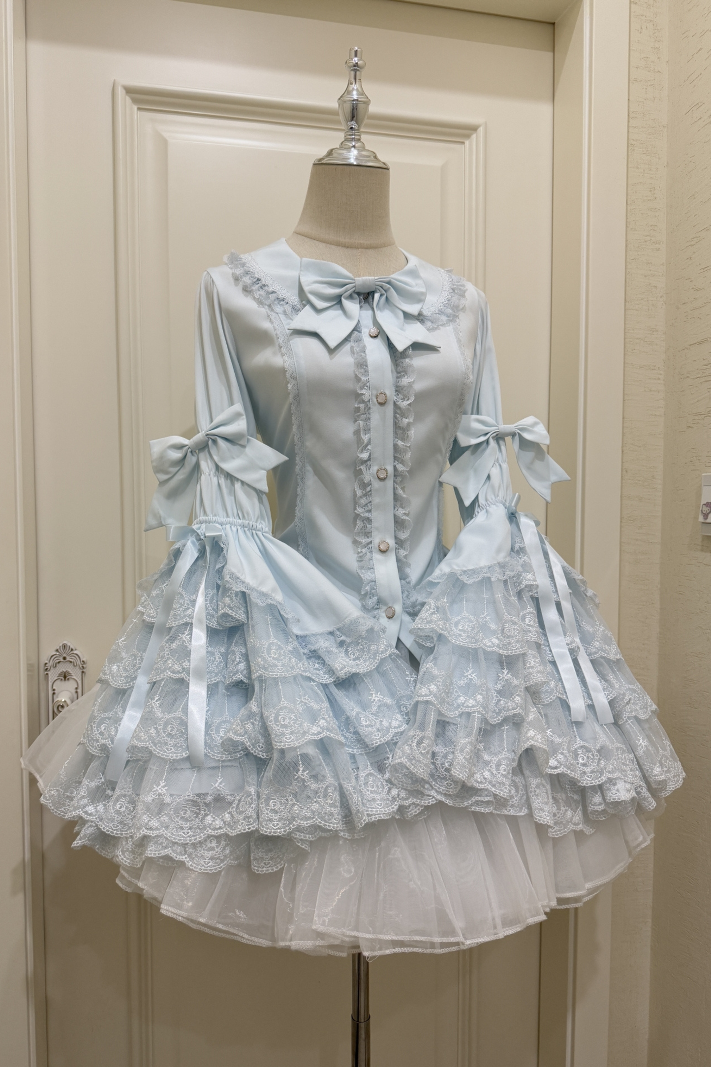 プリンセスリボンフリルスリーブシャツ