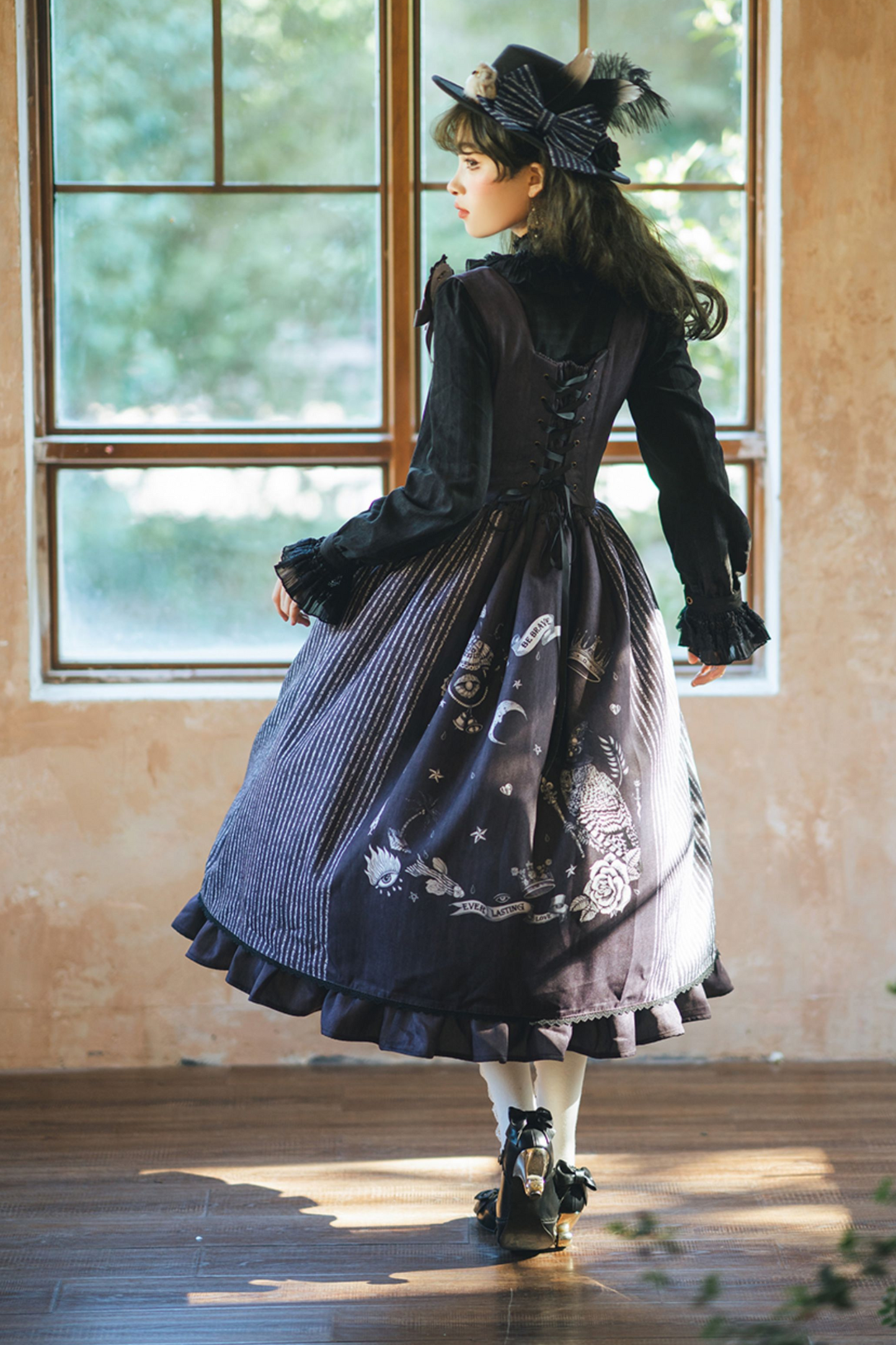 魔法学園レトロエレガントロリータジャンパースカート