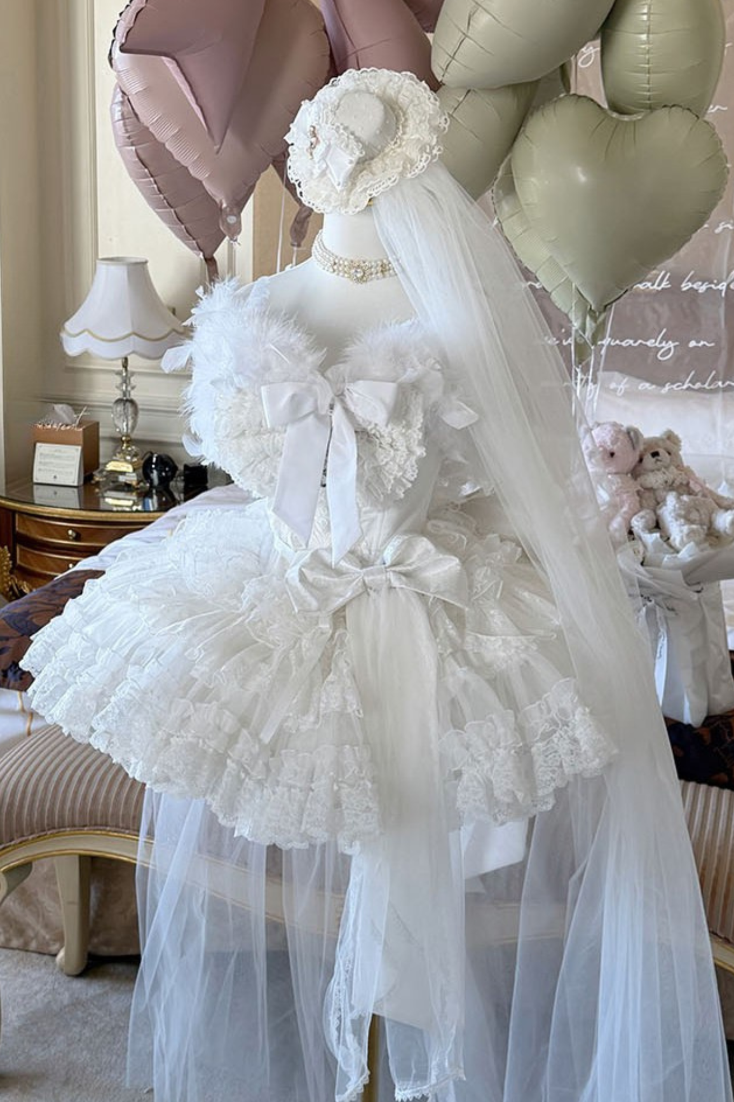 [Vorbestellung bis 4. April]Weißes Feder-Zeremonienkleid + Schal + Schwanz + Schleier + Schleife + Ärmel