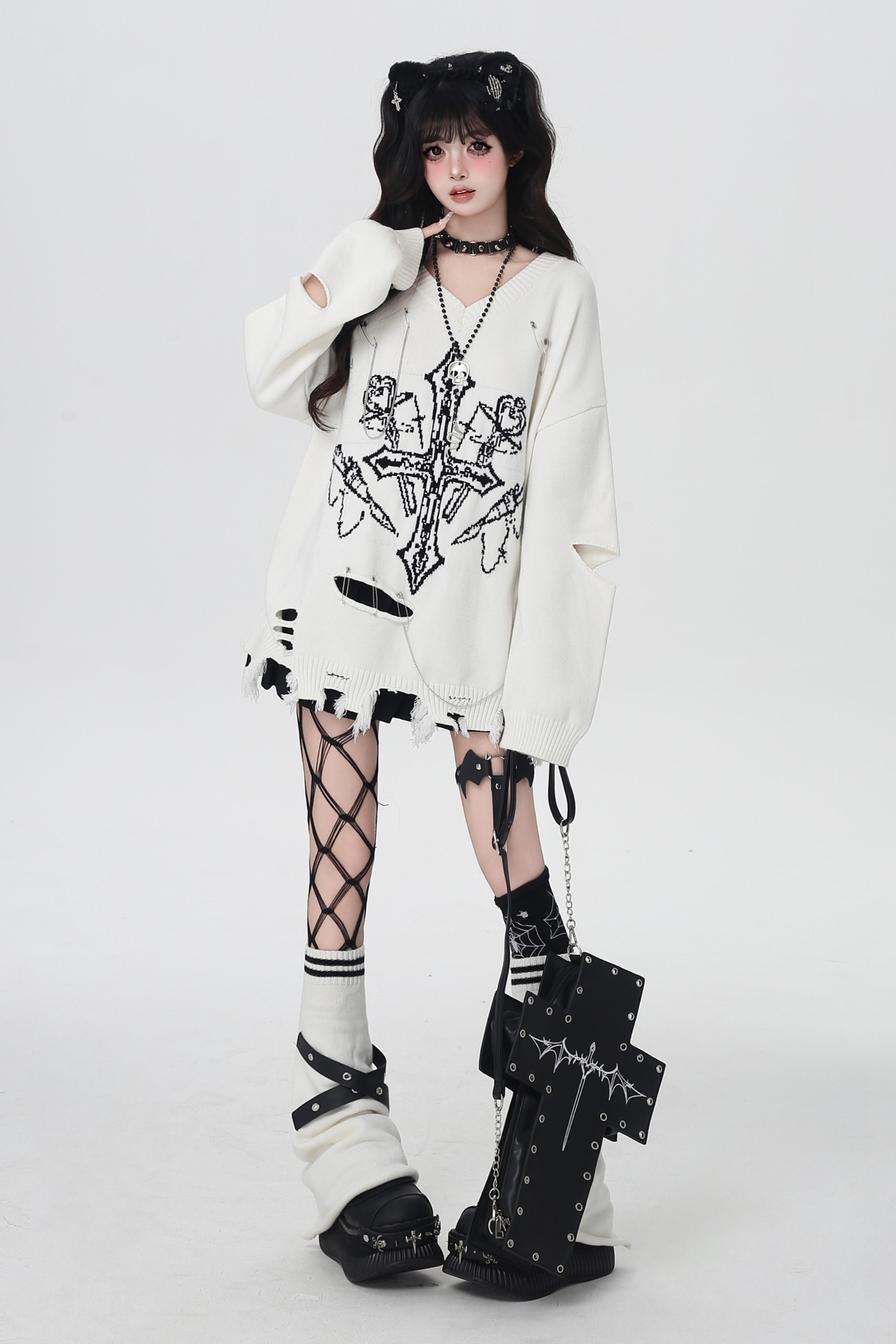 ゴシックライトアジアンVネックニッチルーズセーター