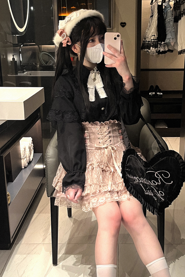 [Pre-order] Lace Bucket Jirai Shirt